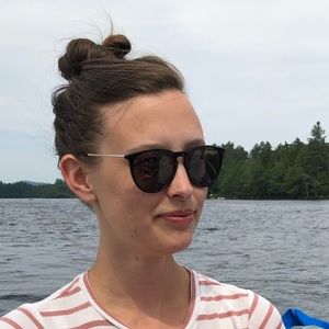 Meet your Posher, Maddie